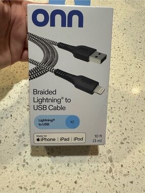 On Running Braided Lightning to USB Cable - Black & White